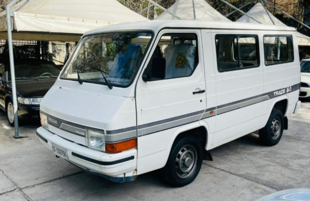 Nissan trade 2.0 9 posti storico 1993