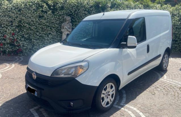 Fiat doblo 1.6 mjt furgone per alimenti o farmaci 2016