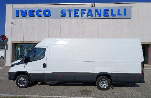 Iveco daily 35c14n v 2021