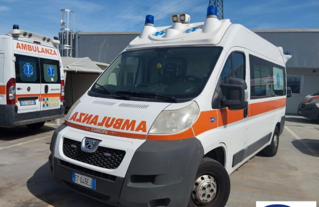 Peugeot boxer ambulanza (3130) vp 2014