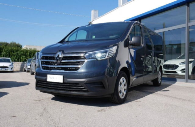 Renault trafic passenger 2.0 blue dci 150cv l2h1 zen 9 posti 2024