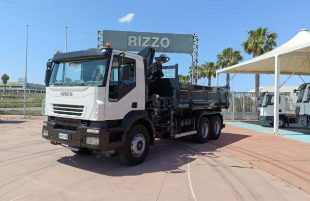 Iveco trakker 260t38 6x4 2005