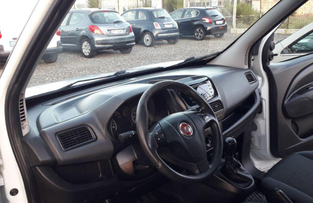 Fiat doblo 2012