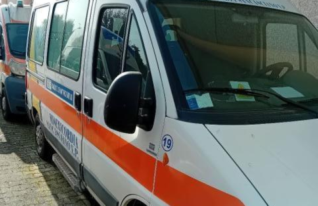 Fiat ducato ambulanza sanc 2004