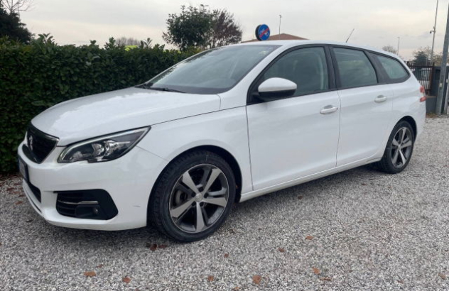 Peugeot 308 1.6 bluehdi 120cv allure ses eat6 e6 - iva inclusa fatturabile 2017