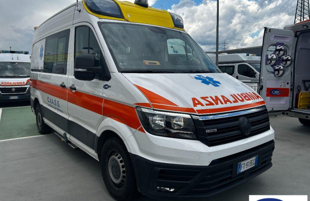 Volkswagen crafter ambulanza (3677) 2018