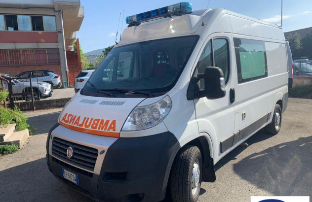 Fiat ducato ambulanza (2392) vp 2013