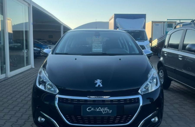 PEUGEOT 208  Diesel 2017