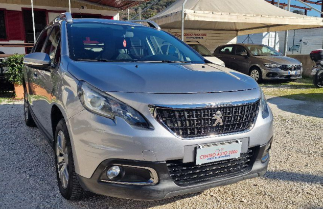 PEUGEOT 2008 BlueHDi 100 Allure Diesel 2017