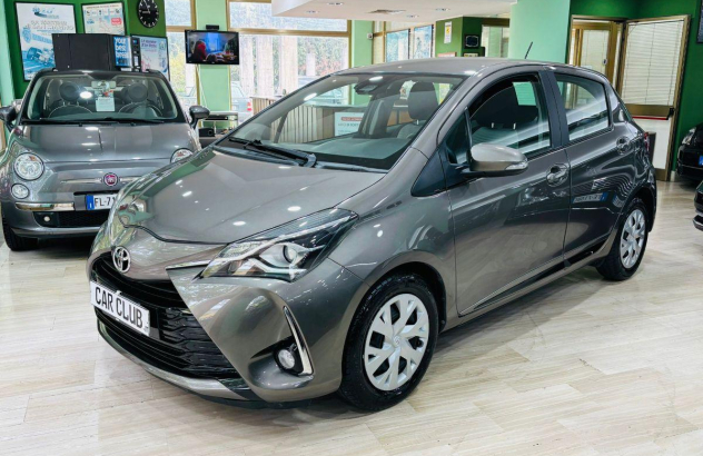 TOYOTA Yaris 1.0 5p. Lounge Benzina 2017