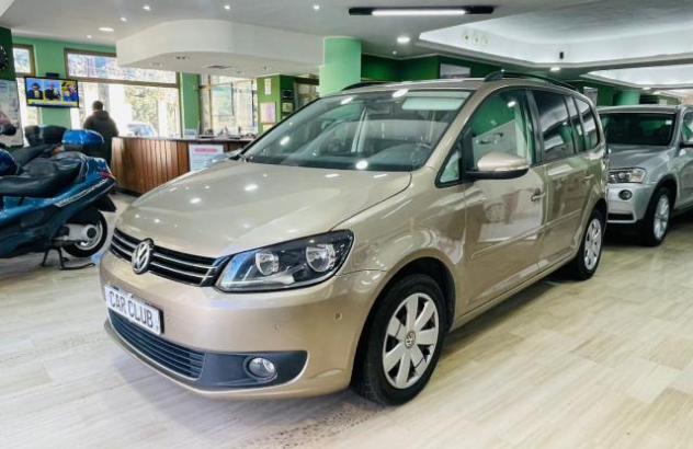 VOLKSWAGEN Touran 1.6 TDI DSG Highline BMT Diesel 2015