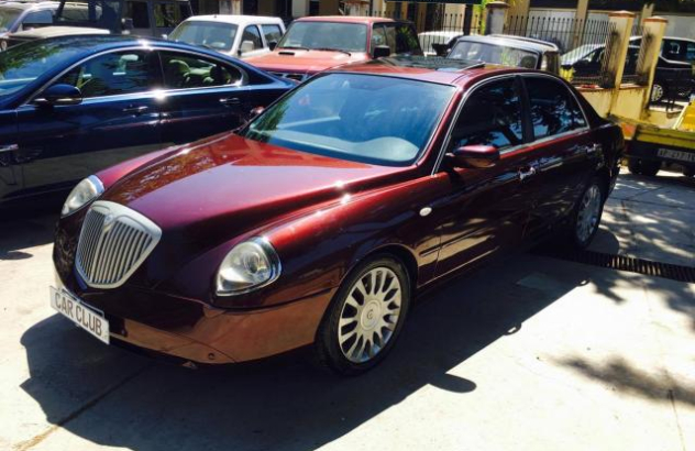 LANCIA Thesis JTD 20V aut. Executive Diesel 2003