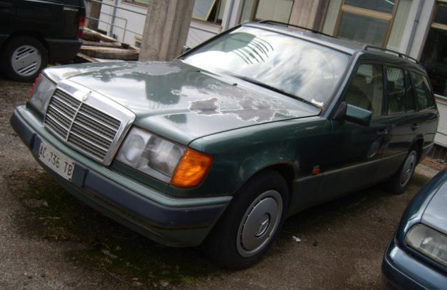 MERCEDES Classe 200 200 TE Station Wagon Benzina 1988