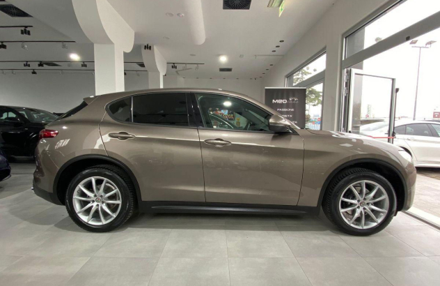 ALFA ROMEO Stelvio 2.2 T.diesel 210 CV AT8 Q4 Exec. Diesel 2019