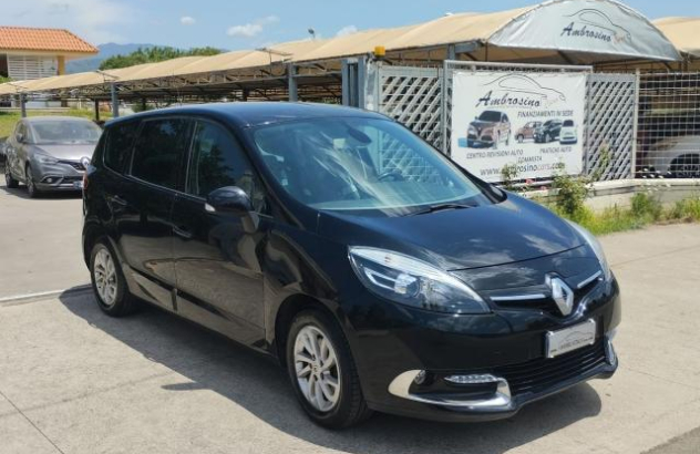 RENAULT Grand Scénic   2015