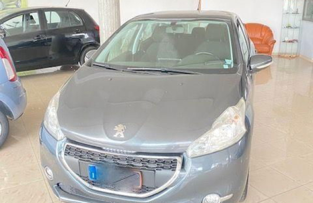 PEUGEOT 208 1.2 e-VTi 82 CV SeS ETG5 5p. Active Benzina 2012