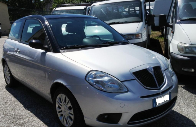 LANCIA Ypsilon 1.4 16V Sport MomoDesign Benzina 2007