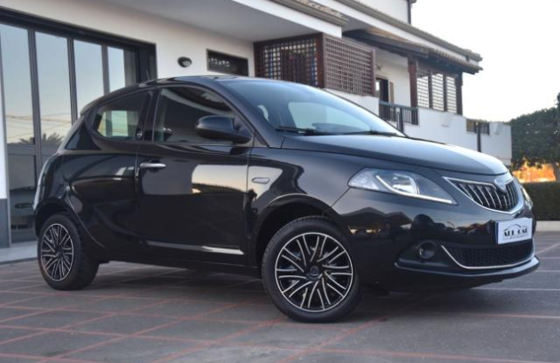 LANCIA Ypsilon 1.0 FireFly 5p.SeS Hybryd Gold Elettrica-Benzina 2022