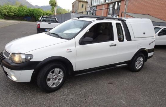 FIAT Strada  Diesel 2009