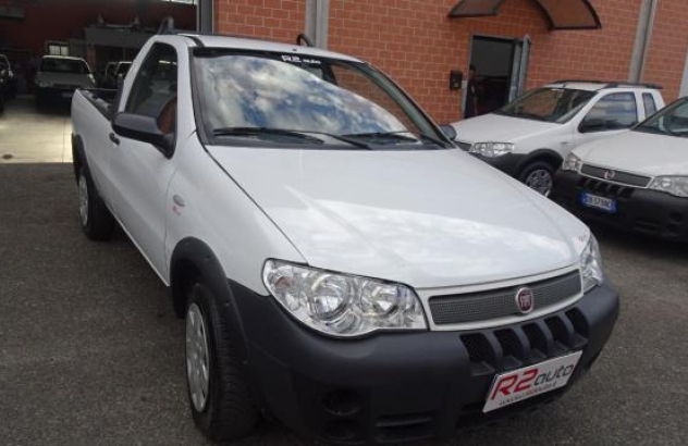 FIAT Strada  Diesel 2009