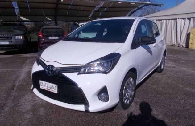 TOYOTA Yaris 1.3 5p. Active Benzina 2015