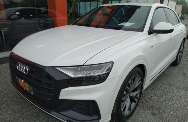 AUDI Q8 50 TDI 286 CV quattro tiptronic Sport Altro 2021