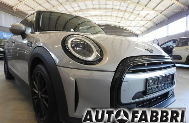 MINI Mini One Boost 5 porte Benzina 2021