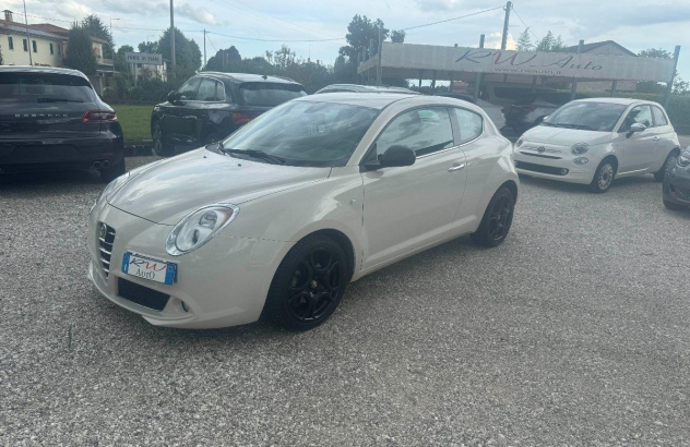 ALFA ROMEO MiTo 1.3 JTDm 85 CV SeS Distinctive Diesel 2013