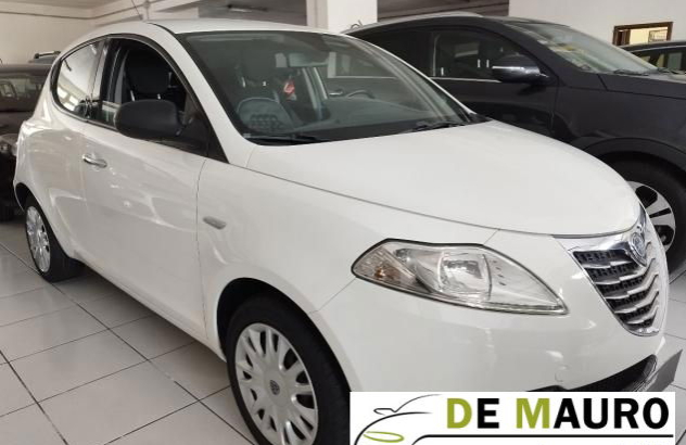 LANCIA Ypsilon 1.3 MJT 16V 95 CV 5 porte SeS Silver Diesel 2014