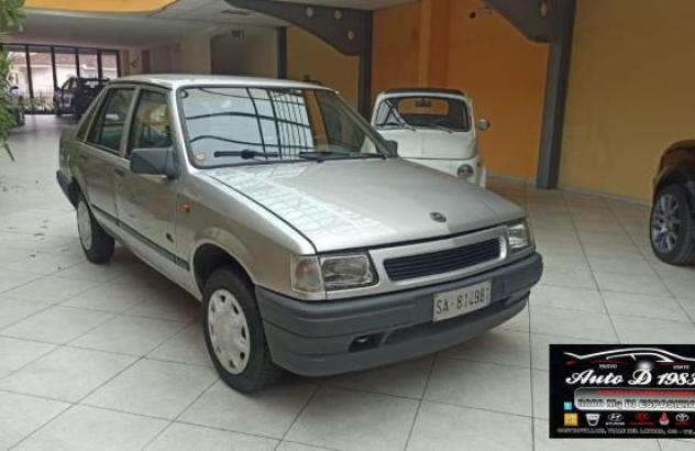 OPEL Corsa 1.2 4 porte GL Benzina 1990