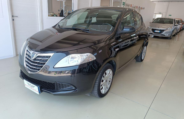 LANCIA Ypsilon 1.3 MJT 16V 95 CV 5 porte SeS Platinum Diesel 2012