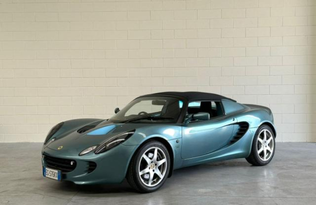 LOTUS Elise  Benzina 2011