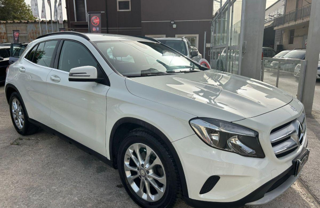 MERCEDES Classe GLA GLA 180 d Executive Diesel 2017