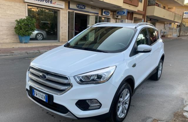 FORD Kuga 1.5 TDCI 120 CV SeS 2WD Business Diesel 2019