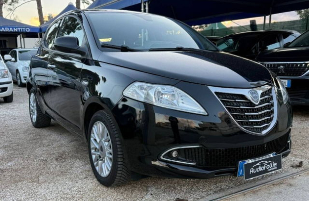 LANCIA Ypsilon  GPL 2015