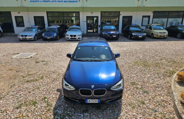 BMW Serie 1 116d 5p. Efficient Dynamics Sport Diesel 2012