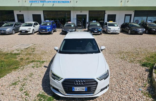 AUDI A3 SPB 1.6 TDI Business Diesel 2017