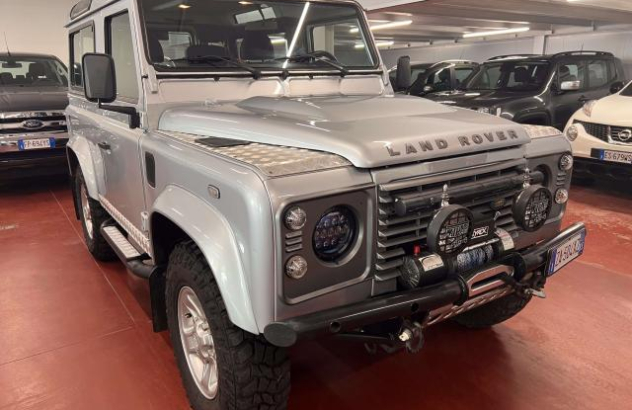 LAND ROVER Defender  Diesel 2008