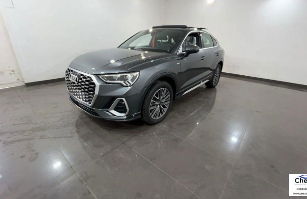 AUDI Q3 35 TDI S tronic S line edition Diesel 2024