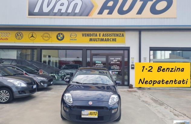 FIAT Grande Punto  Benzina 2015