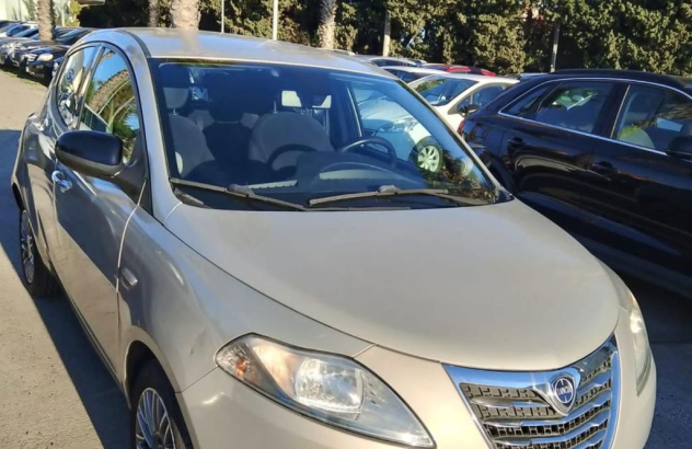 LANCIA Ypsilon 1.2 69 CV 5 porte GPL Ecochic Platinum GPL 2013