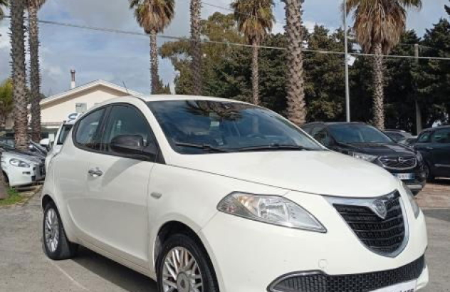 LANCIA Ypsilon 1.2 69 CV 5p. GPL Ecochic Silver GPL 2014