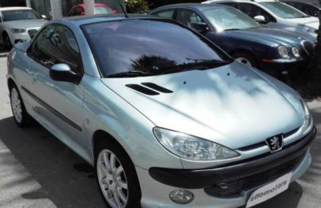 PEUGEOT 206 16V CC Benzina 2001