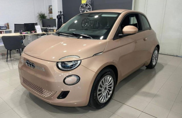 FIAT 500  Elettrica 2024