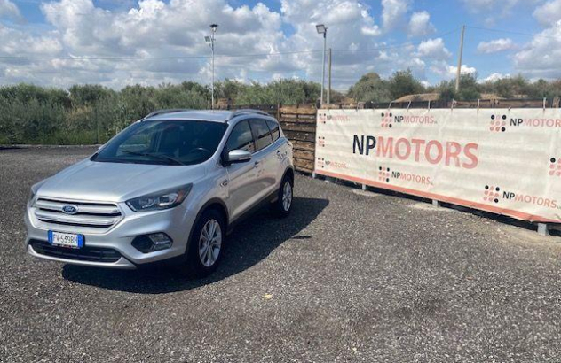 FORD Kuga 1.5 TDCI 120 CV SeS 2WD P. Titanium Diesel 2019