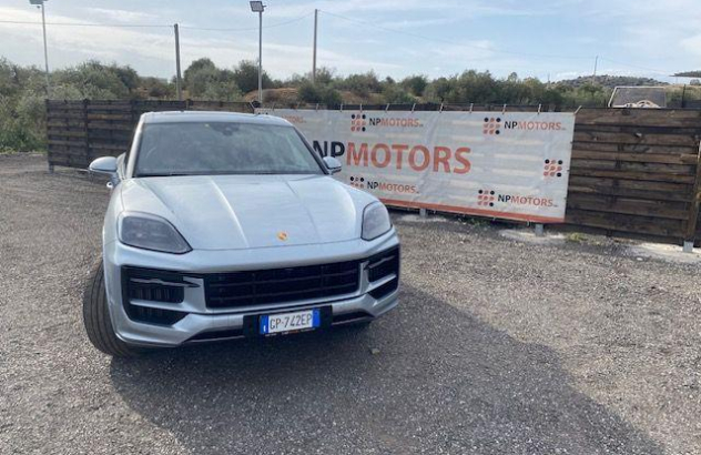 PORSCHE Cayenne 3.0 V6 Benzina 2023