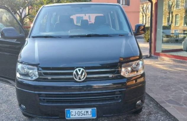 VOLKSWAGEN Multivan  Diesel 2011