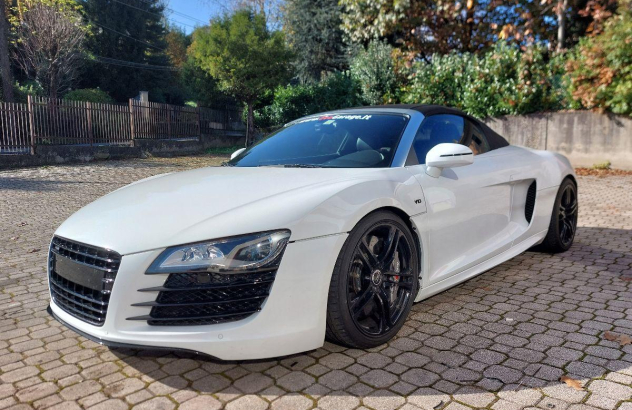 AUDI R8 5.2 V10 quattro Benzina 2009