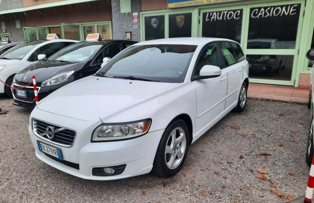 VOLVO V50  Diesel 2011