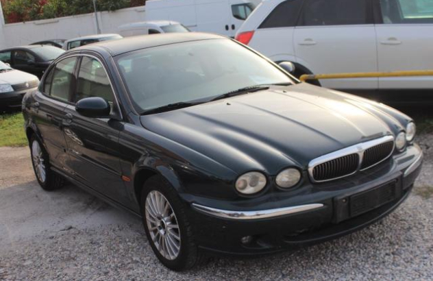 JAGUAR X-Type 2 litri V6 24V cat Benzina 2002